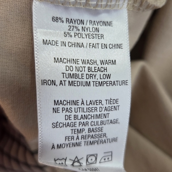 Harlow Tan And Black Plaid Capri's Size XL - Picture 6 of 6